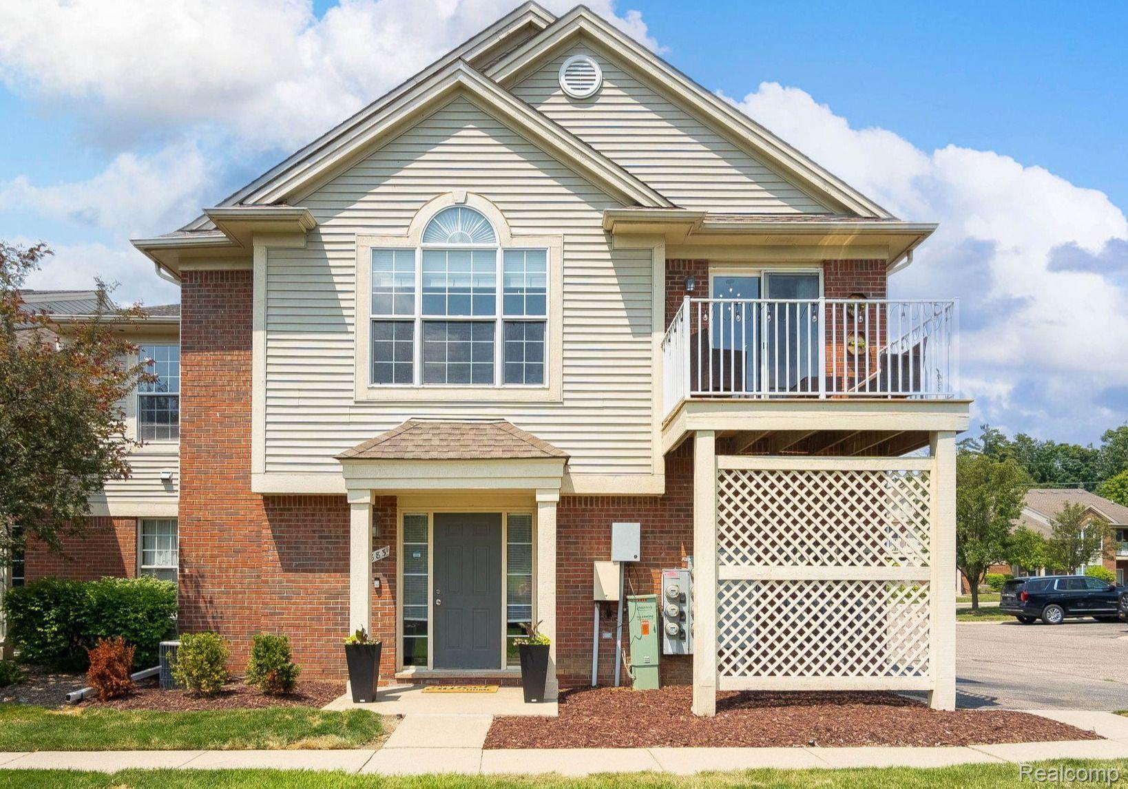 1883 Flagstone Circle Rochester, MI 48307 - Photo 1 of 29