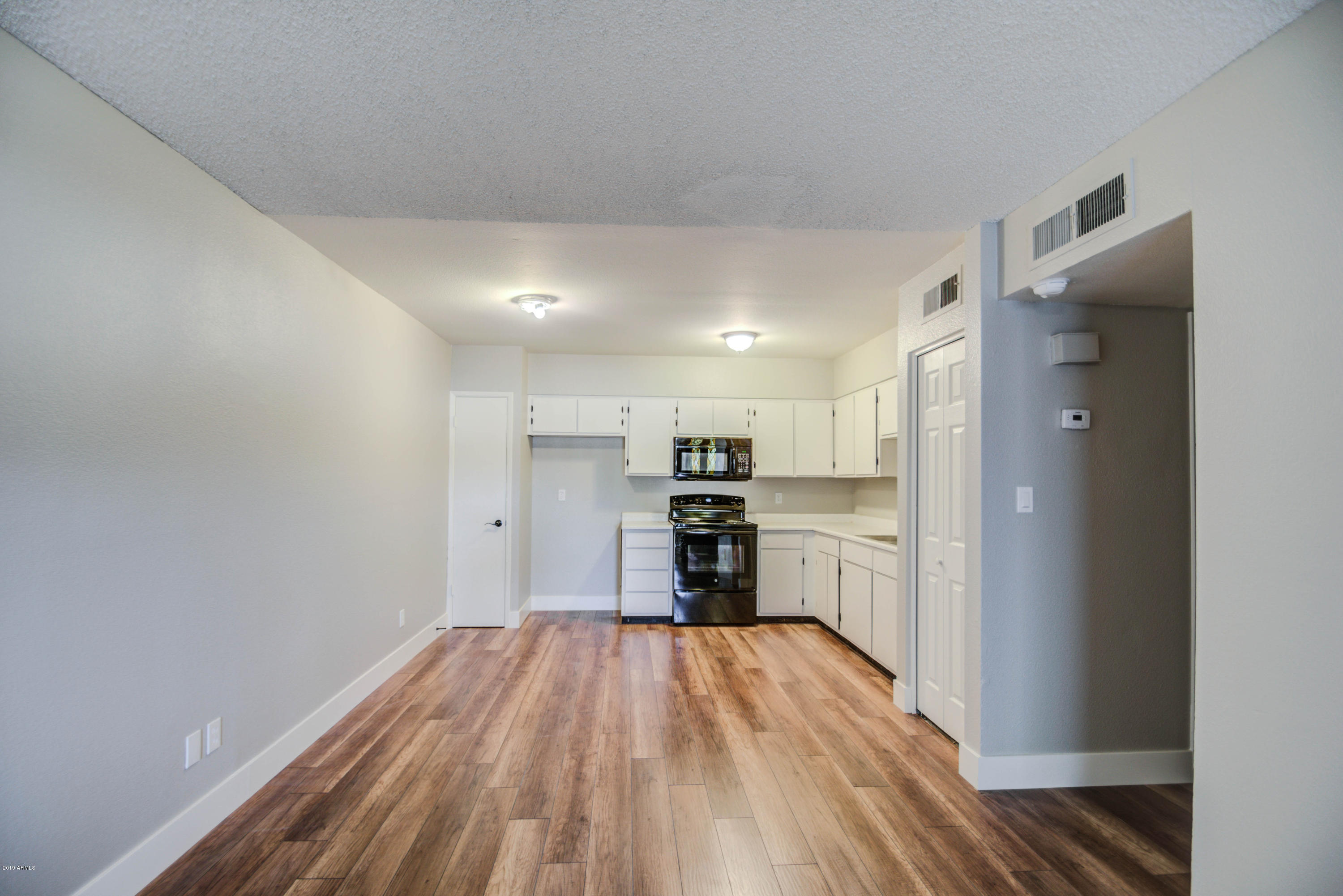 830 South Dobson Road, Unit 76 Mesa, AZ 85202 - Photo 5 of 15 KITCHEN 1