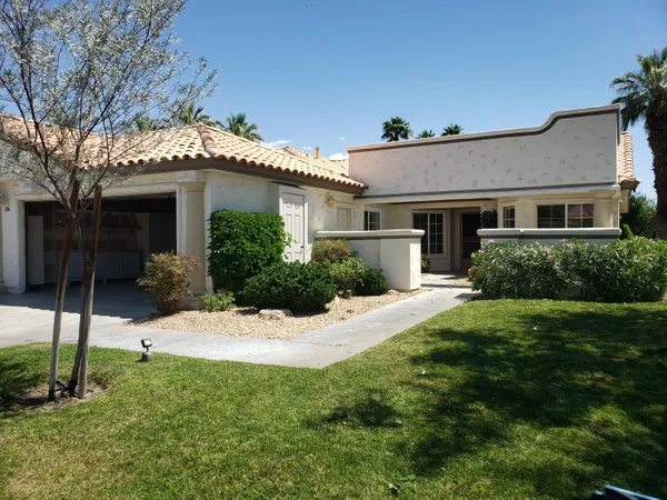 $3,200 | 136 Desert Falls Drive East, Palm Desert, CA 92211
