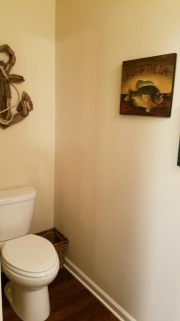 806 Brigade Loop Murfreesboro, TN 37128 - Photo 7 of 21 NICE HALF BATH JUST RIGHT OFF THE KITCHEN