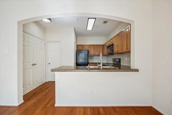 $2,500 | 12707 Boheme Drive, Unit 1304, Houston, TX 77024