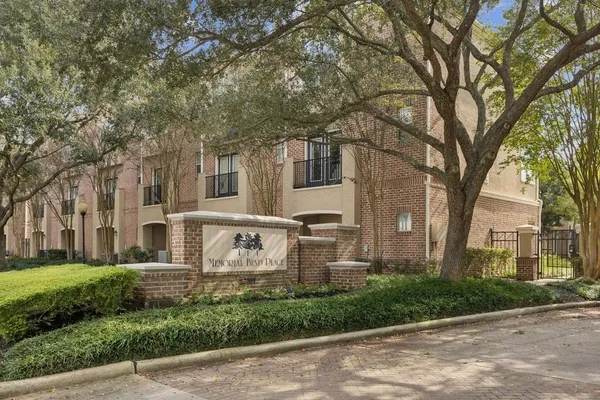$2,500 | 12707 Boheme Drive, Unit 1304, Houston, TX 77024