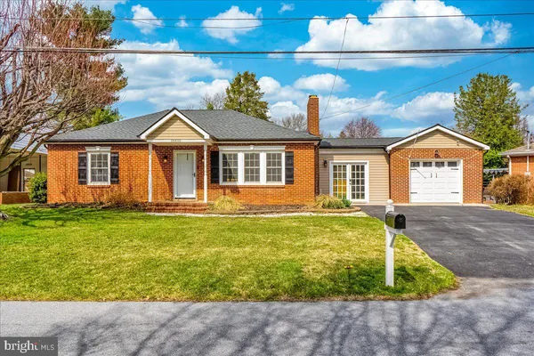 $379,000 | 18436 Woodside Drive, Hagerstown, MD 21740