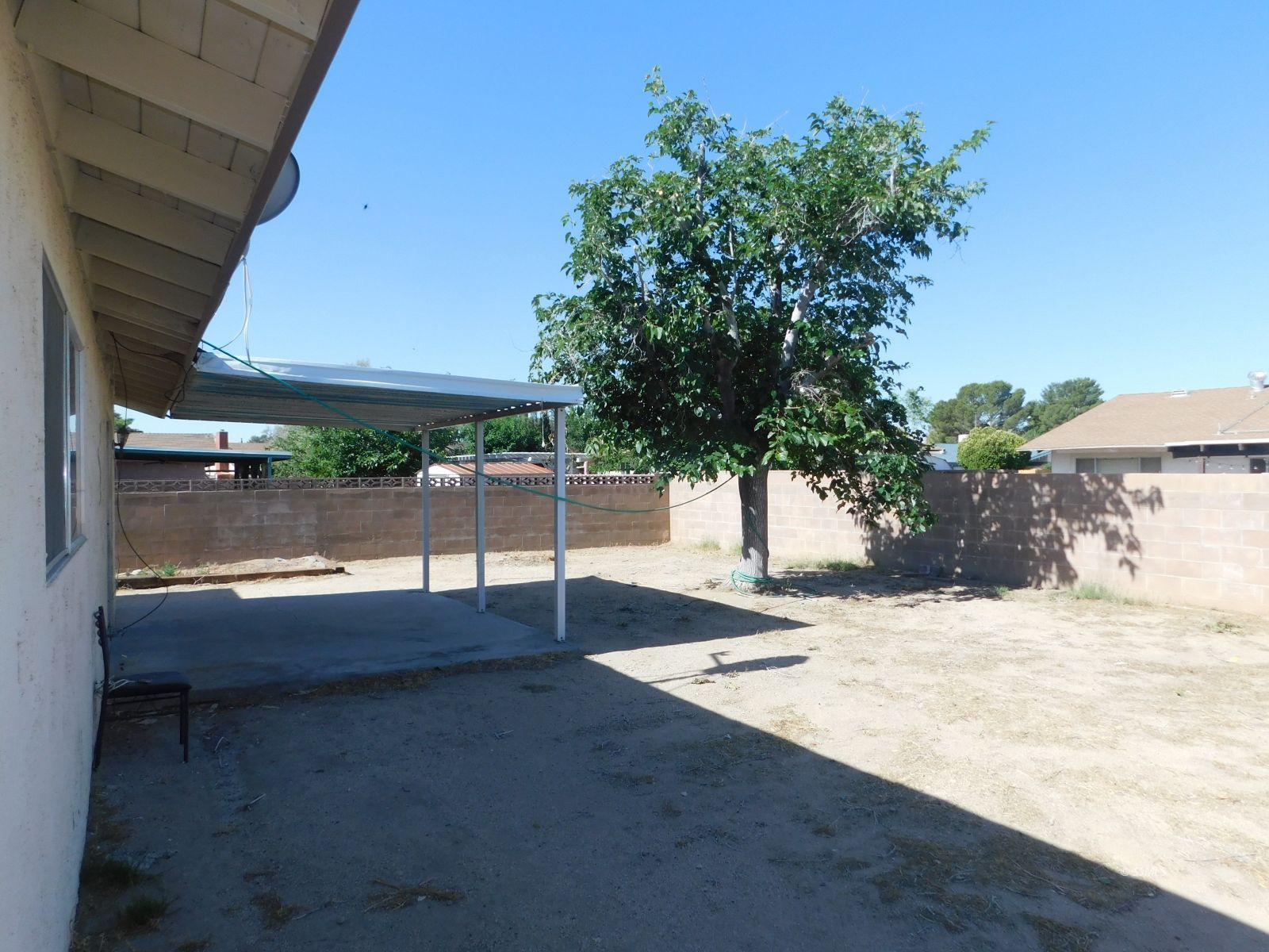 1117 North Sierra View Street Ridgecrest, CA 93555 - Photo 15 of 17 a view of backyard with a patio