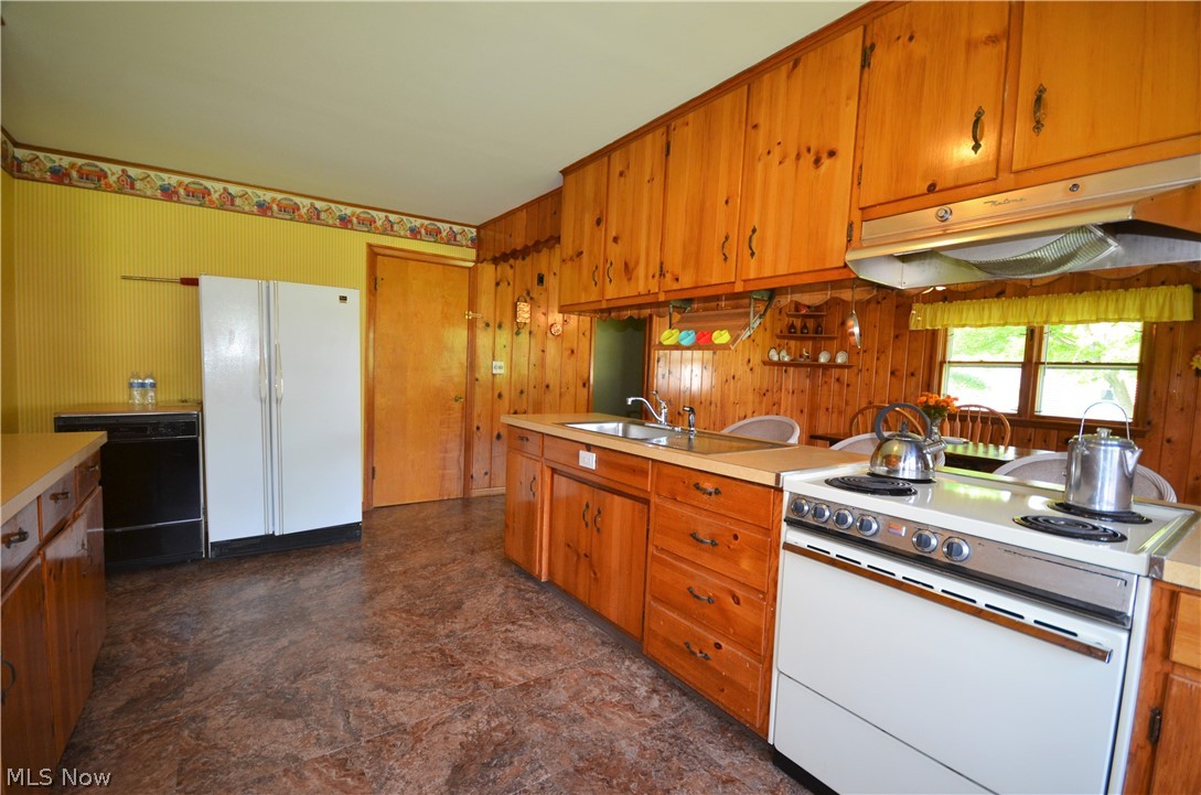 11902 West Lake Road Vermilion, OH 44089 - Photo 11 of 30 Gallery Image 11