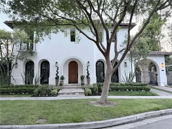 $6,550,000 | 15 Seabluff, Newport Beach, CA 92660