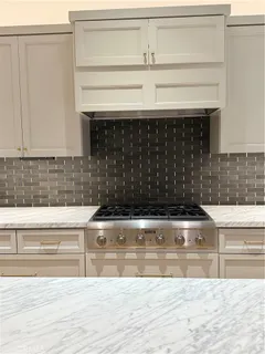 $6,550,000 | 15 Seabluff, Newport Beach, CA 92660