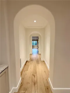 $6,550,000 | 15 Seabluff, Newport Beach, CA 92660
