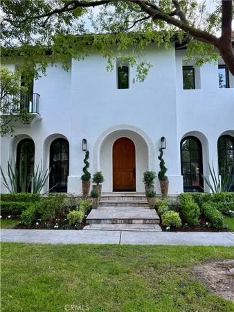 $6,995,000 | 15 Seabluff, Newport Beach, CA 92660