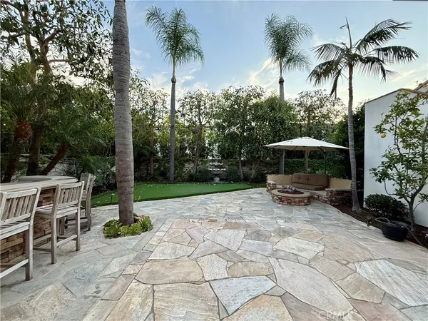 $6,995,000 | 15 Seabluff, Newport Beach, CA 92660