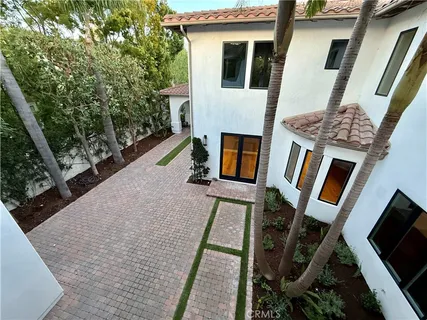 $6,550,000 | 15 Seabluff, Newport Beach, CA 92660