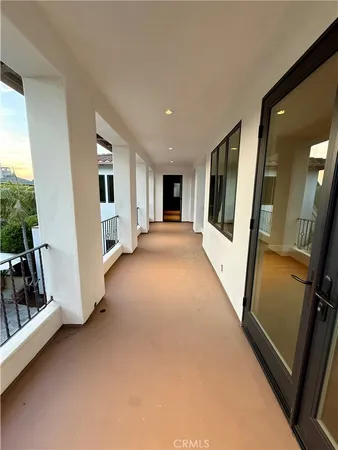 $6,995,000 | 15 Seabluff, Newport Beach, CA 92660