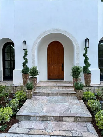 $6,995,000 | 15 Seabluff, Newport Beach, CA 92660