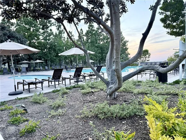 $6,995,000 | 15 Seabluff, Newport Beach, CA 92660