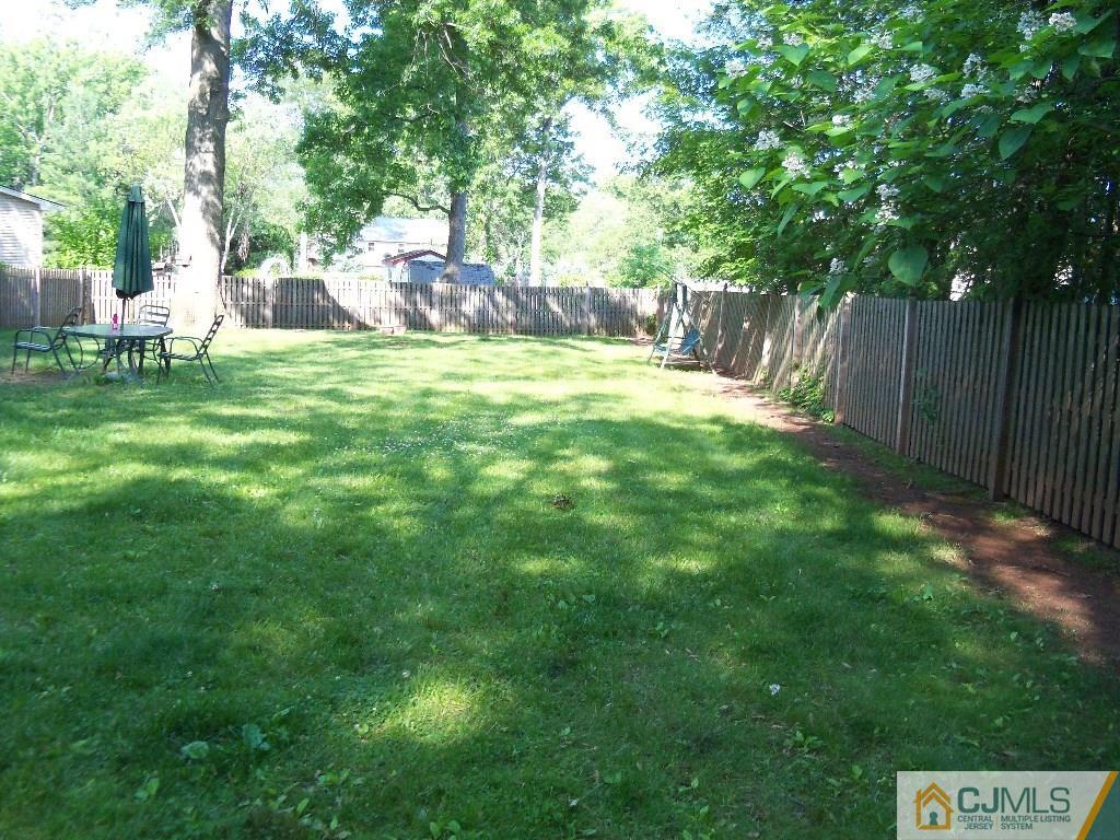 32 Lynnwood Road Edison, NJ 08820 - Photo 12 of 12 Gallery Image 12