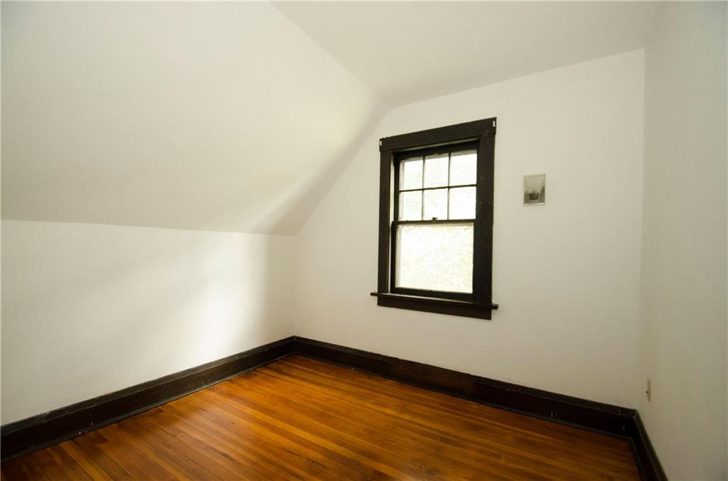 305 Rhodes Place New Castle, PA 16101 - Photo 14 of 16 Bedroom