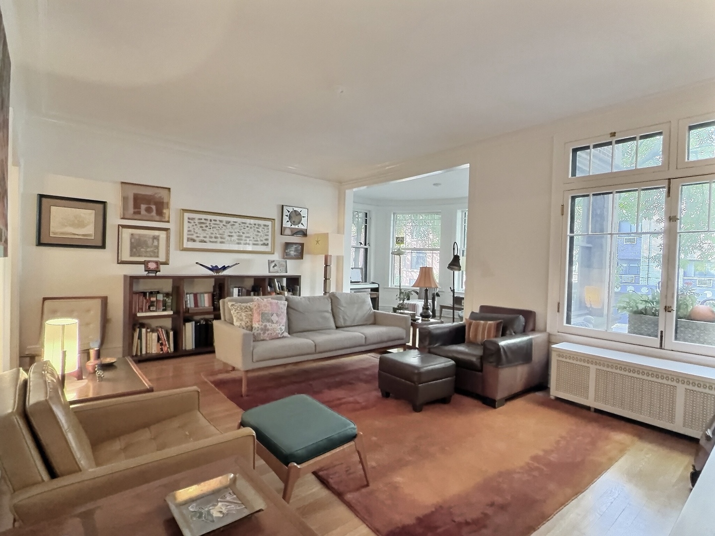 2921 North Pine Grove Avenue, Unit 1 Chicago, IL 60657 - Photo 11 of 44