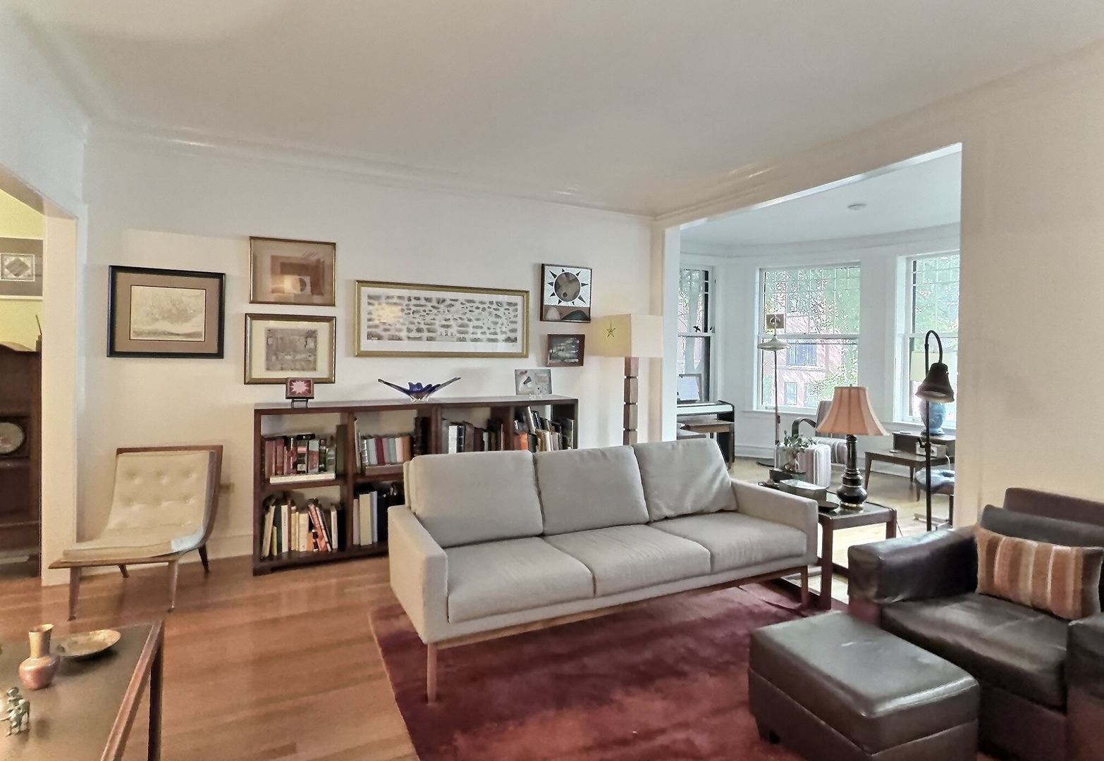 2921 North Pine Grove Avenue, Unit 1 Chicago, IL 60657 - Photo 8 of 44