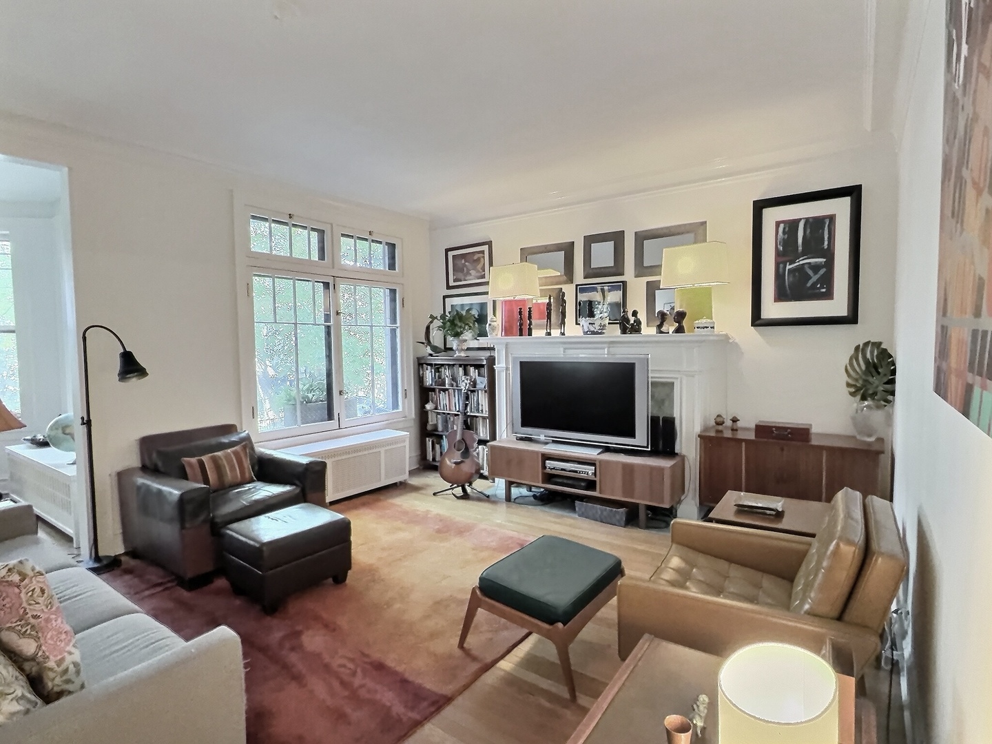 2921 North Pine Grove Avenue, Unit 1 Chicago, IL 60657 - Photo 10 of 44