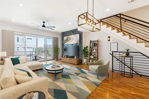 $698,000 | 4119 Munger Avenue, Dallas, TX 75204