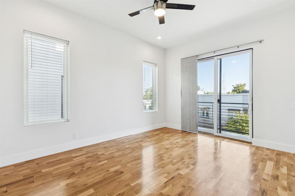 4119 Munger Avenue Dallas, TX 75204 - Photo 11 of 30 a view of an empty room with a window