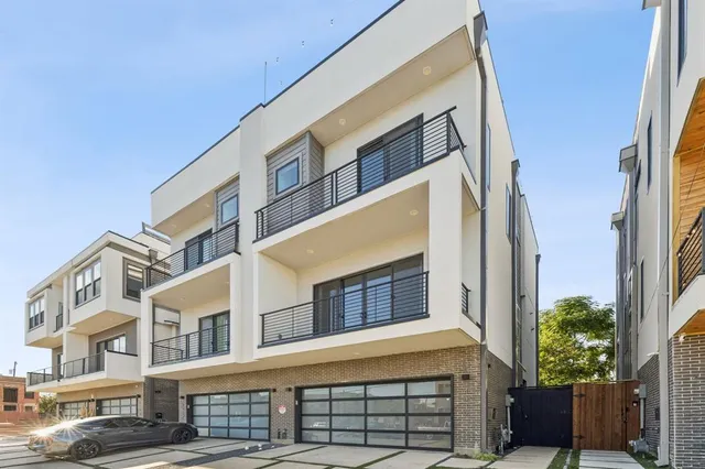 $698,000 | 4119 Munger Avenue, Dallas, TX 75204