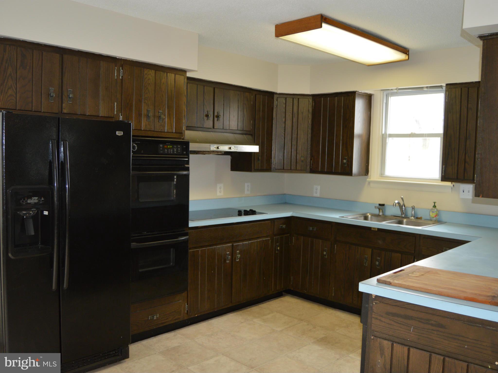 2019 Rittenhouse Street Hyattsville, MD 20782 - Photo 7 of 25 Kitchen