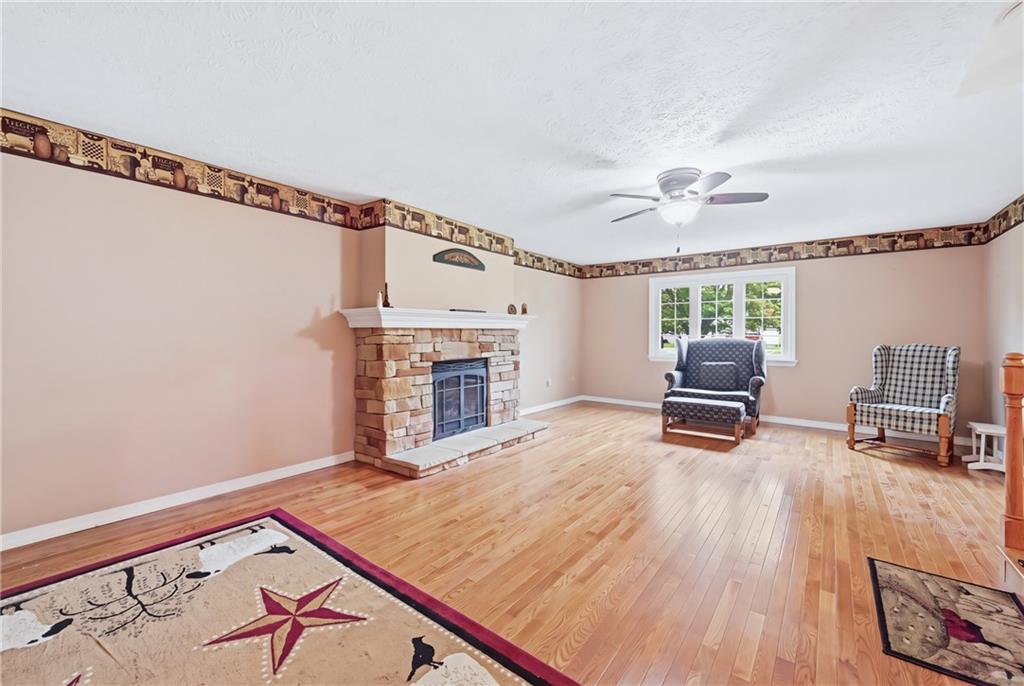 3760 Morefield Road Hermitage, PA 16148 - Photo 12 of 50 Gallery Image 12