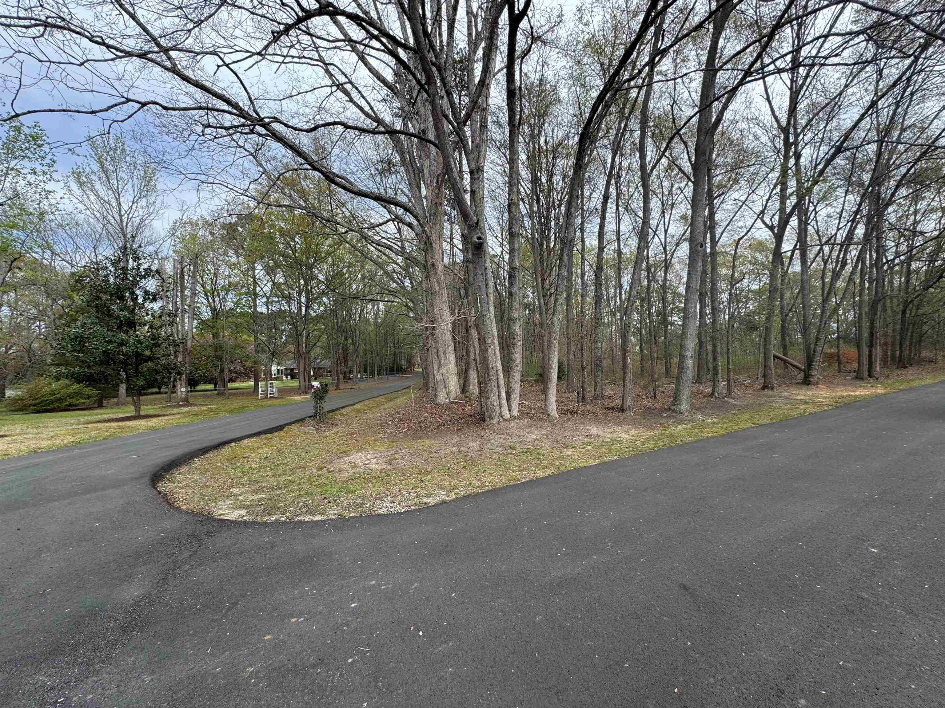 209 Cedar Circle Chesnee, SC 29323 - Photo 2 of 4