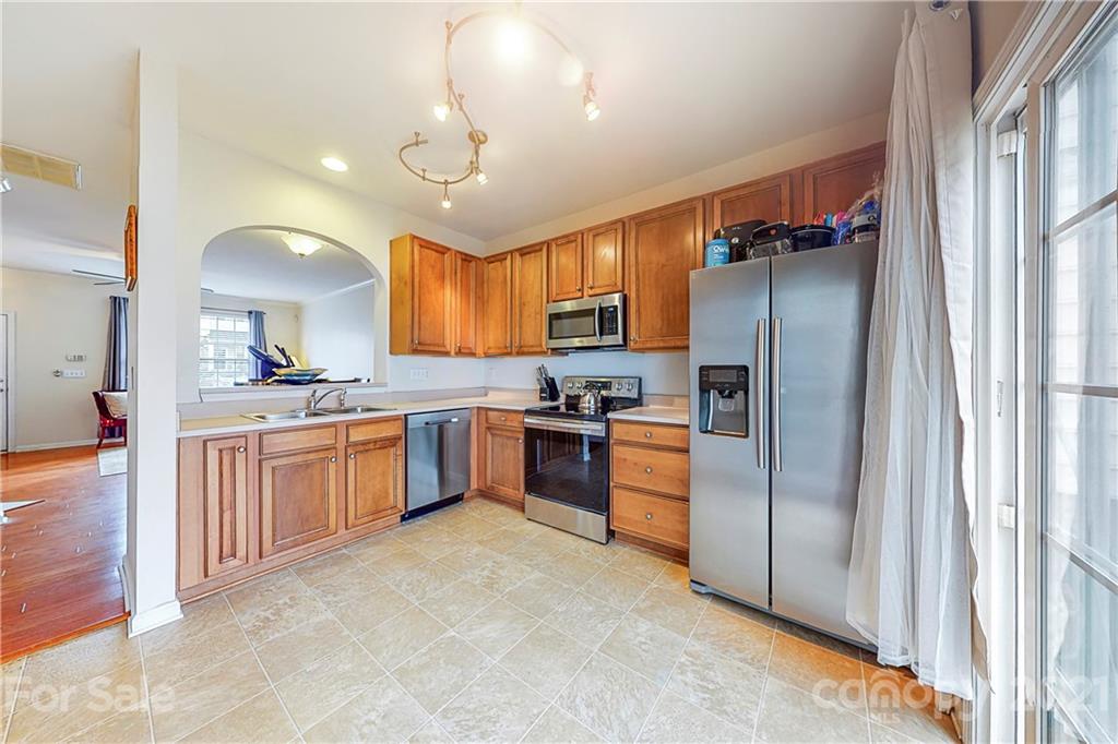 913 Copperstone Lane Fort Mill, SC 29708 - Photo 4 of 25