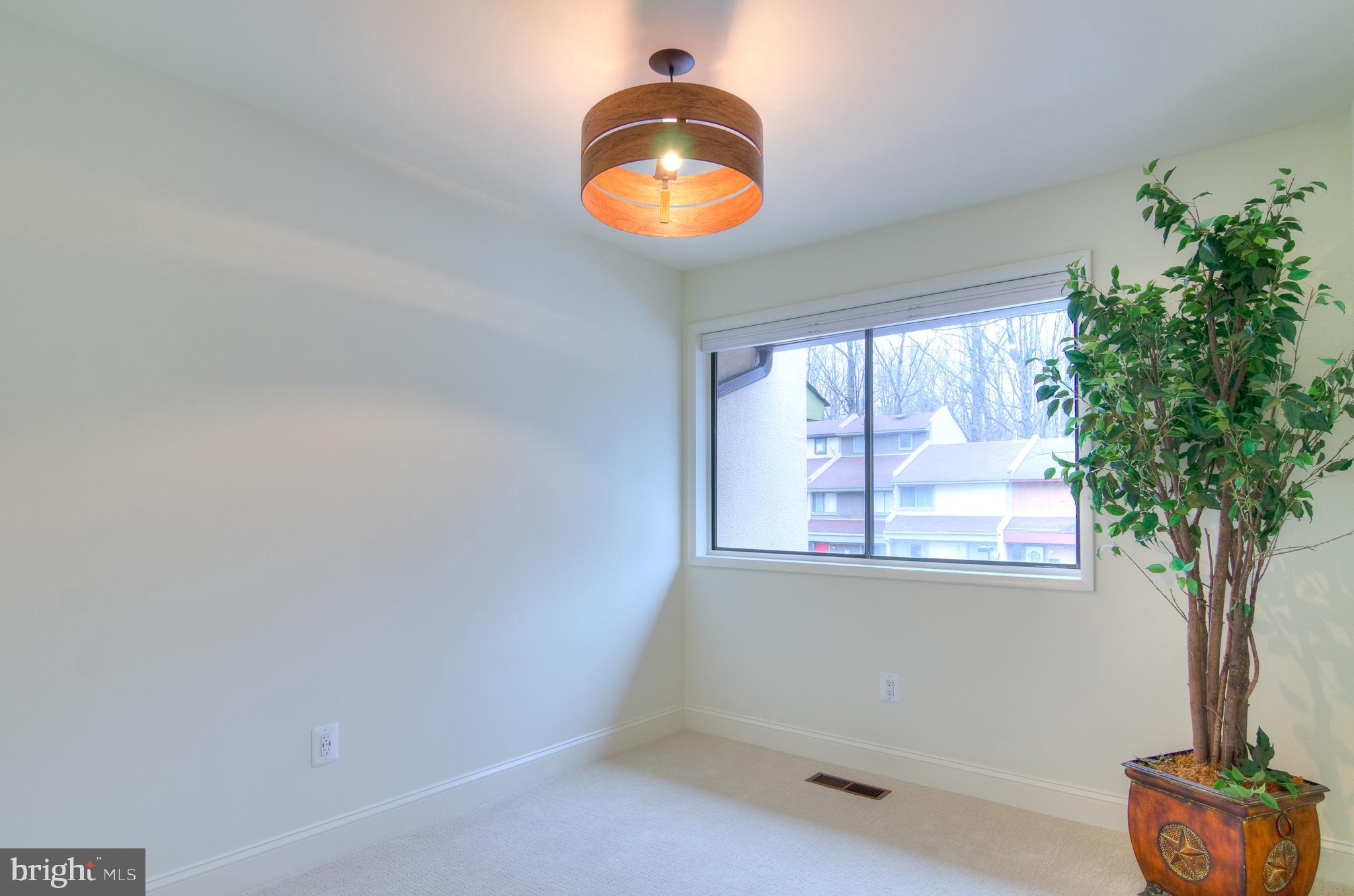 12127 Captiva Court Reston, VA 20191 - Photo 20 of 32 bedroom 2