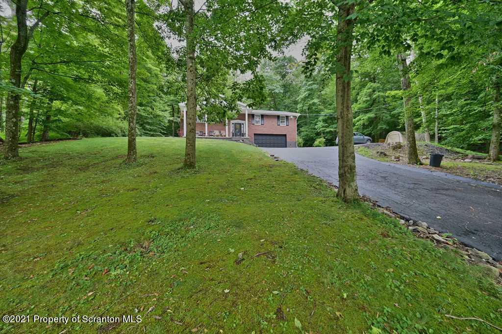 205 Wilcrest Road Moscow, PA 18444 - Photo 67 of 70 Gallery Image 67