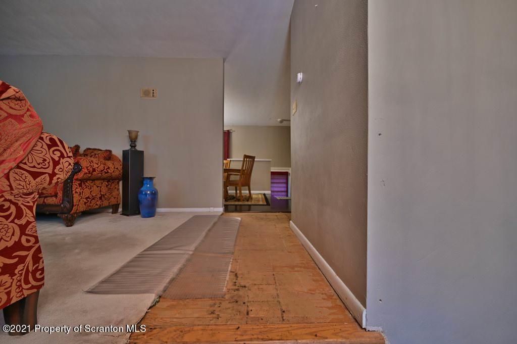 205 Wilcrest Road Moscow, PA 18444 - Photo 8 of 70 Gallery Image 8