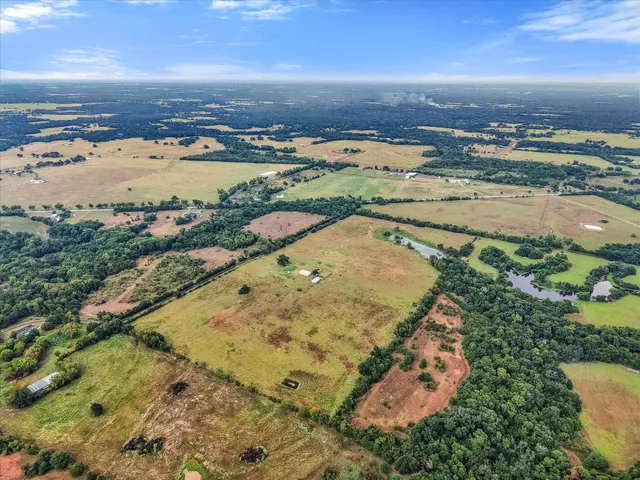 $645,000 | 211 County Road 430, Mexia, TX 76667