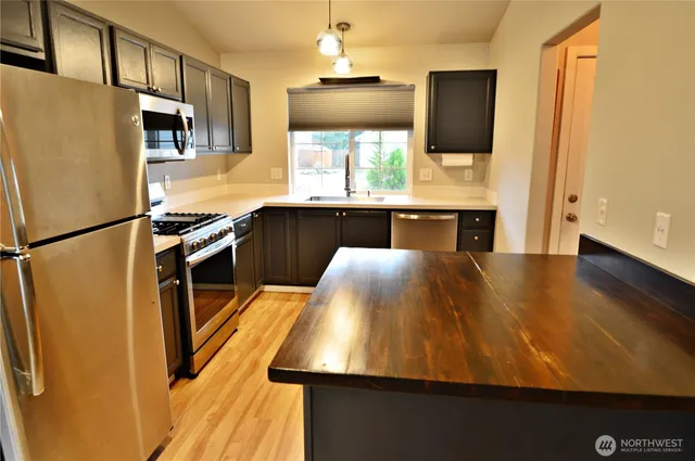 $499,950 | 19205 206th St Court East, Orting, WA 98360