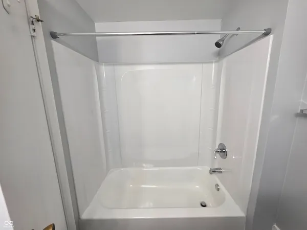 $1,395 | 3823 Biscayne Road, Indianapolis, IN 46226