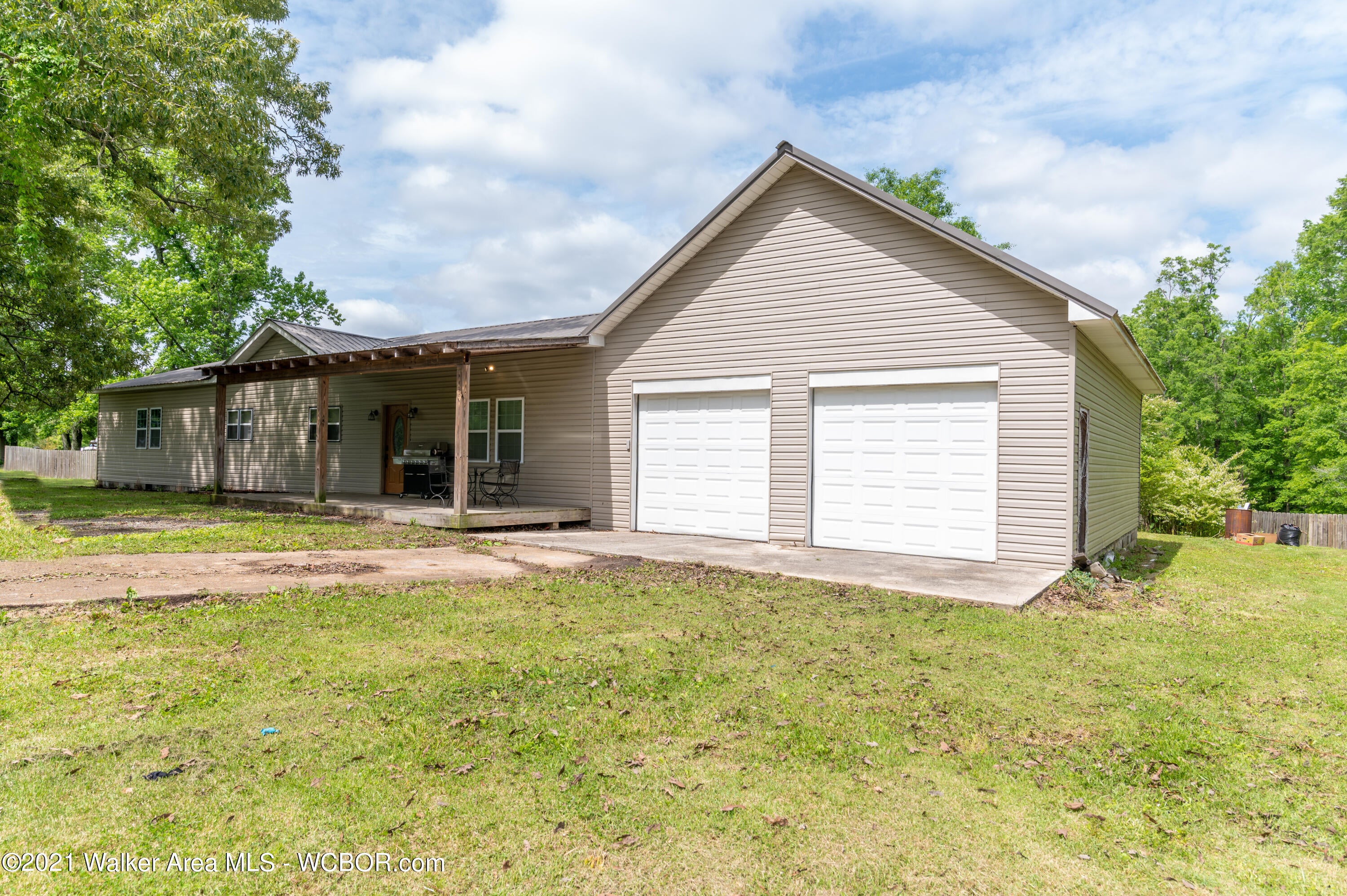 1830 Wells Loop Jasper, AL 35503 - Photo 1 of 25 Gallery Image 1