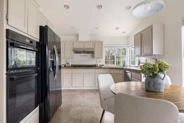 $799,000 | 8814 Clothier Lane, Cotati, CA 94931