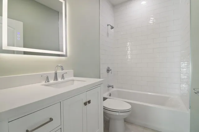 $517,500 | W3794 Beaver Drive, Geneva, WI 53147