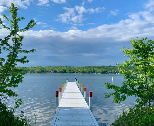 $517,500 | W3794 Beaver Drive, Geneva, WI 53147