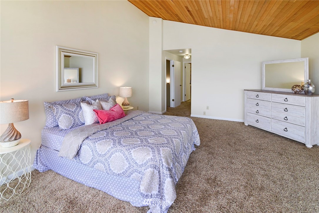 23358 Jefferson Point Road Northeast Kingston, WA 98346 - Photo 12 of 25 Gallery Image 12