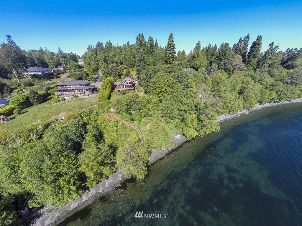 23358 Jefferson Point Road Northeast Kingston, WA 98346 - Photo 22 of 25 Gallery Image 22