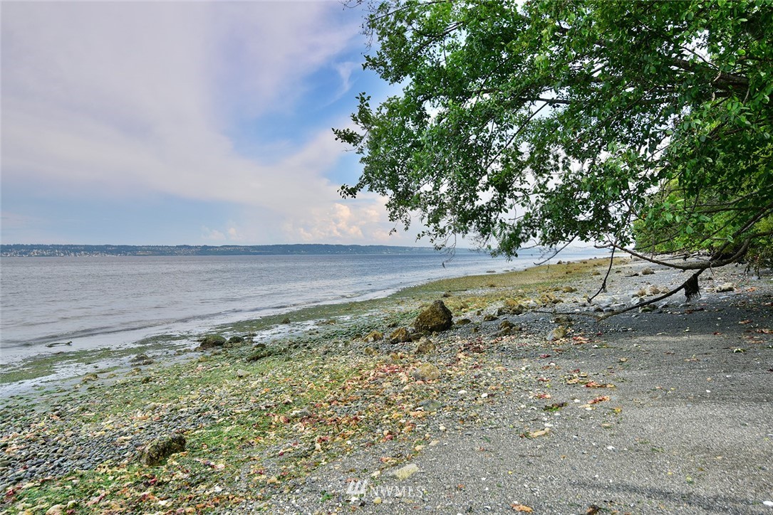 23358 Jefferson Point Road Northeast Kingston, WA 98346 - Photo 25 of 25 Gallery Image 25