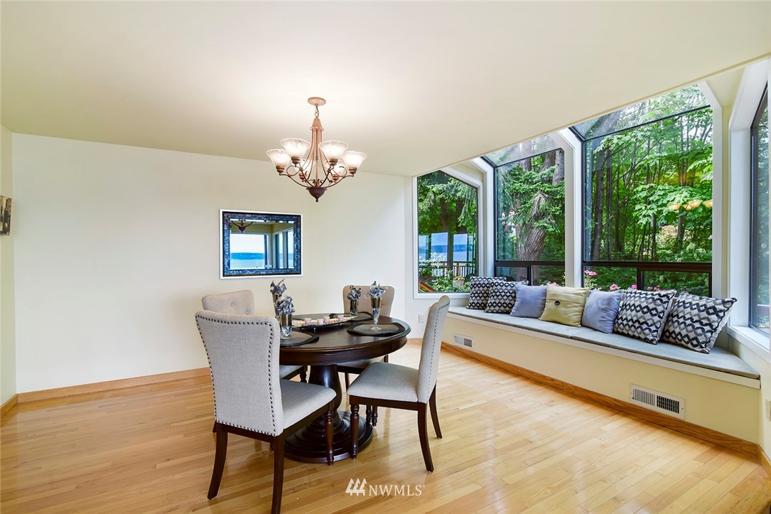 23358 Jefferson Point Road Northeast Kingston, WA 98346 - Photo 10 of 25 Gallery Image 10