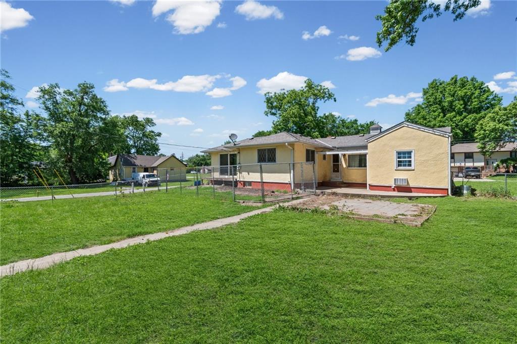 700 East 3rd Street Cameron, MO 64429 - Photo 24 of 28