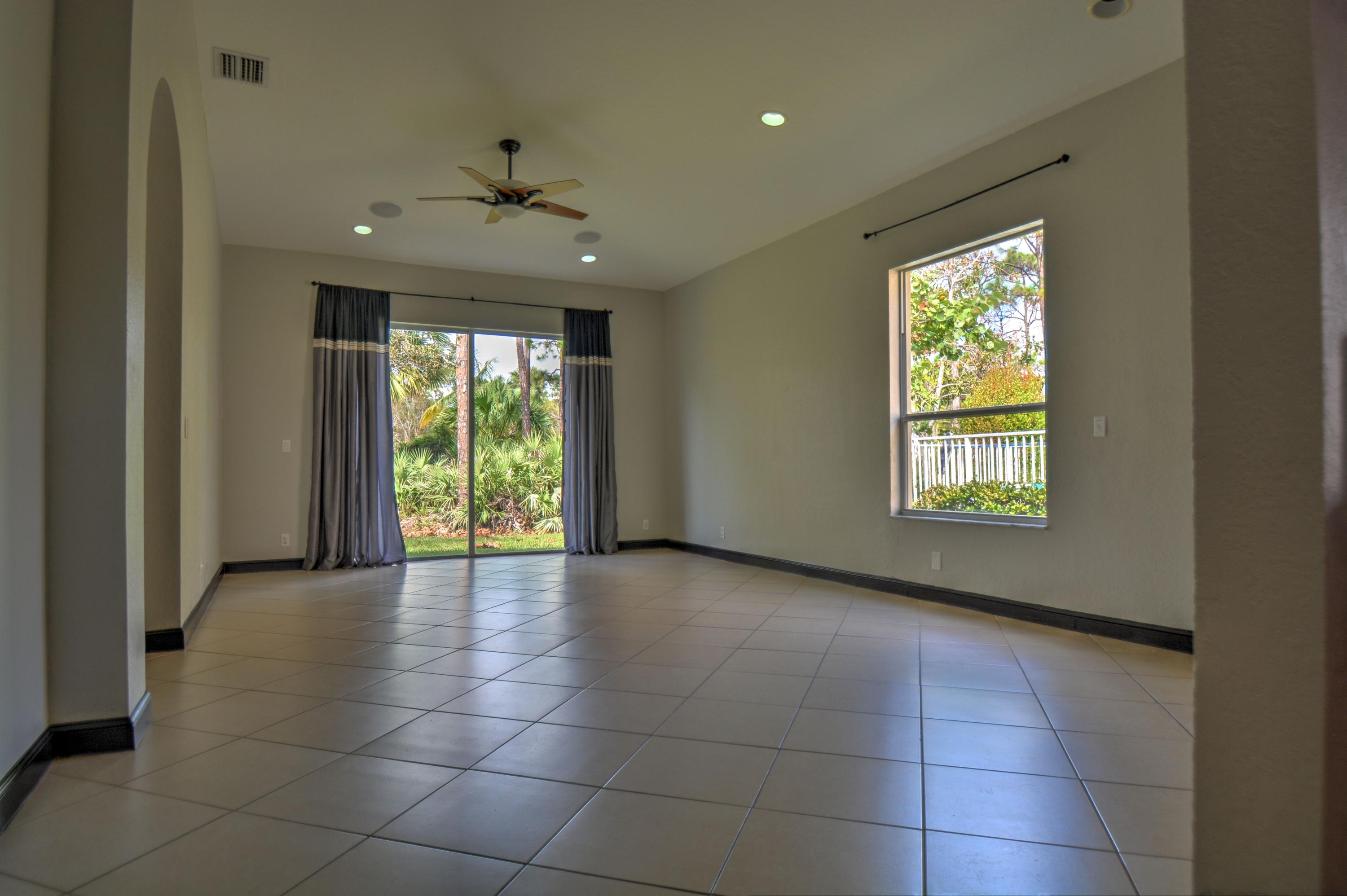 5721 Spanish River Road Fort Pierce, FL 34951 - Photo 6 of 29 Living room
