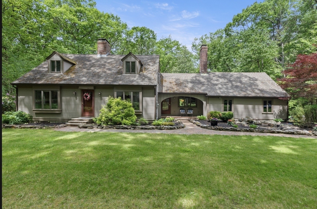 17 Adams Road Boxford, MA 01921 - Photo 3 of 41 Gallery Image 3