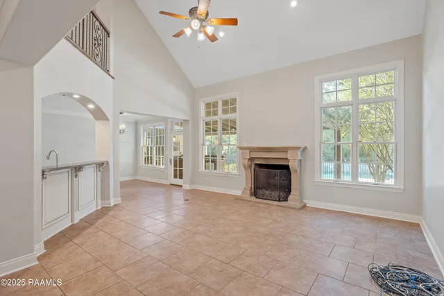 $584,900 | 517 Cassidy Drive, Jennings, LA 70546