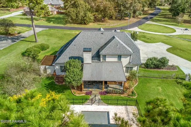 $584,900 | 517 Cassidy Drive, Jennings, LA 70546