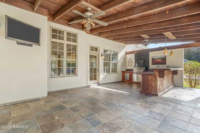 $584,900 | 517 Cassidy Drive, Jennings, LA 70546